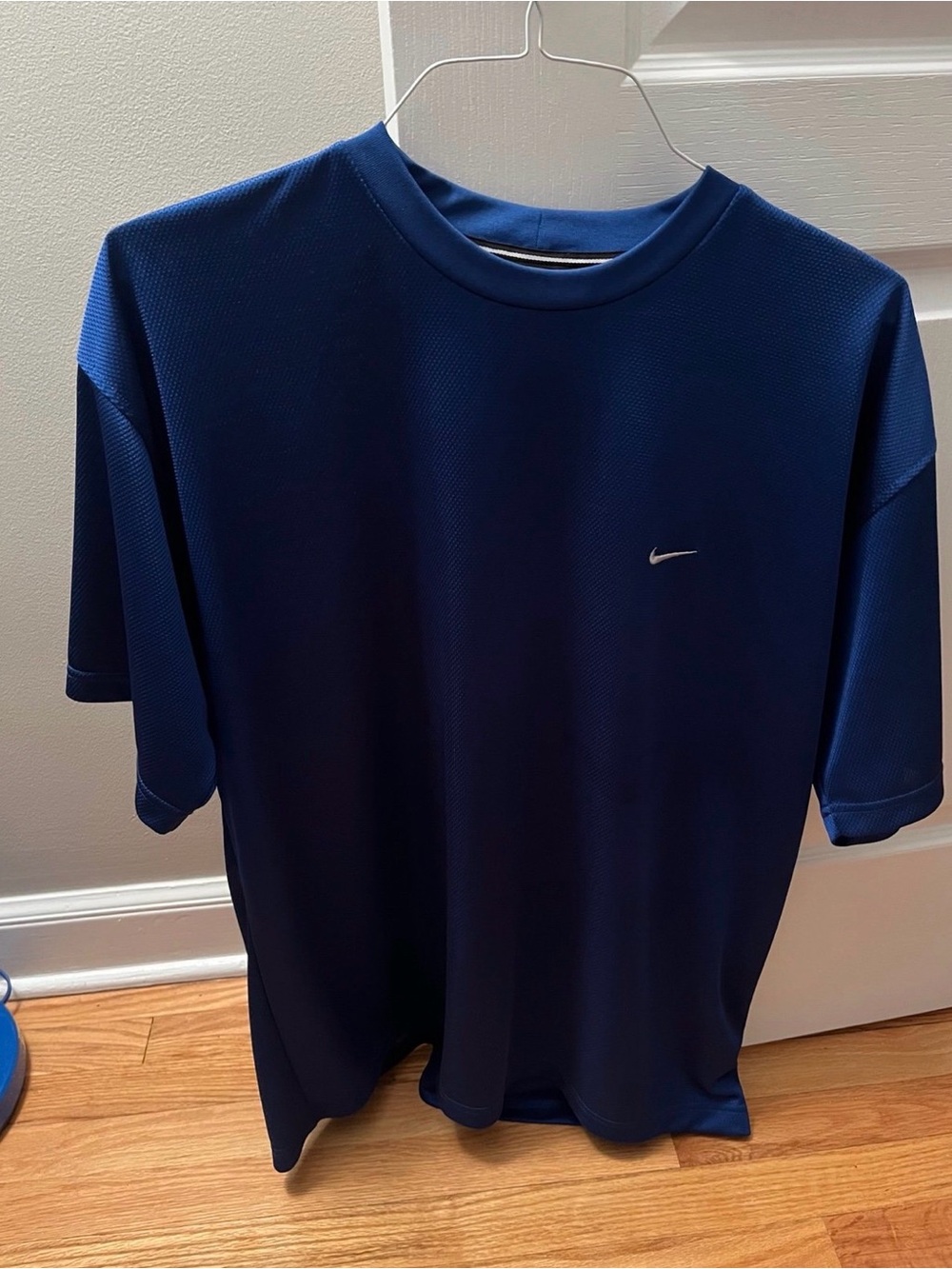 Men’s Vintage Nike Shirt Blue Size Large